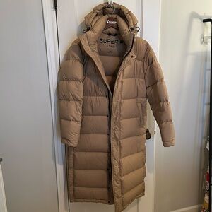 Aritzia Long Super Puff Beige, XS